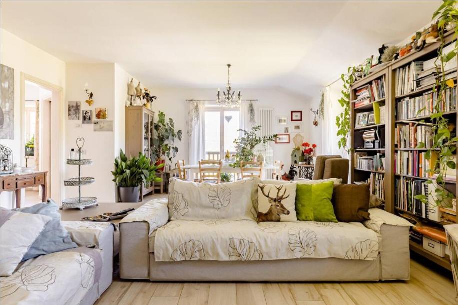 B&B Haus Senter Trambileno Exteriér fotografie